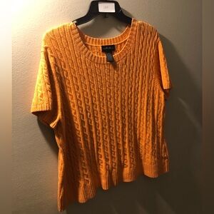 Orange short sleeve sweater
